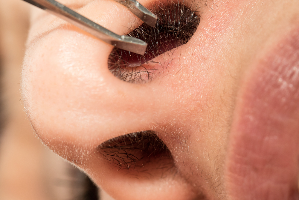 What Are the Best Nose Hair Removal Options? We Asked the Experts